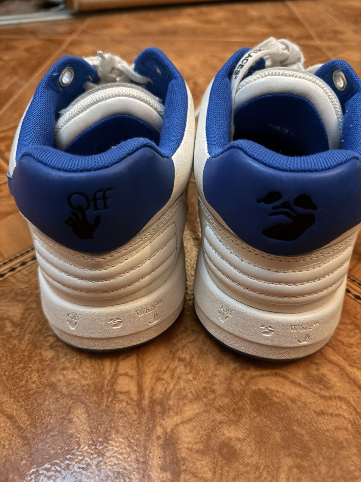 Off-White Off White Out Of Office Size US 9.5 / EU 42-43 - 3 Thumbnail