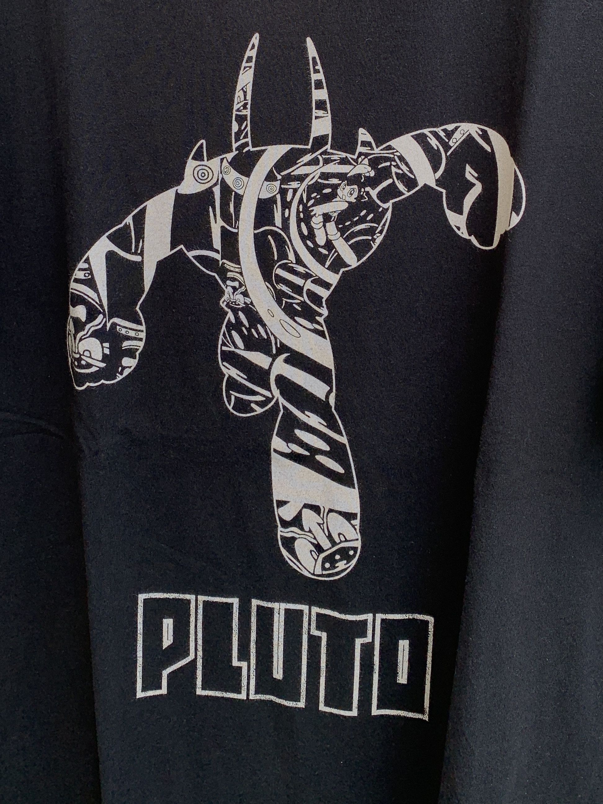 Anime × Japanese Brand × Uniqlo Uniqlo UT x 50th Astro Boy 'Pluto' Size US XL / EU 56 / 4 - 1 Thumbnail