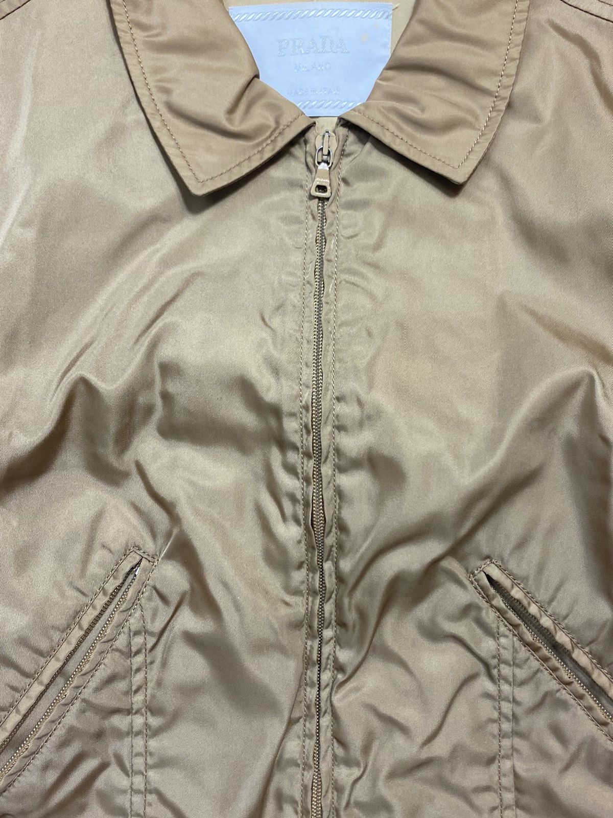 Prada Prada - Cropped Beige Jacket Size L / US 10 / IT 46 - 6 Thumbnail