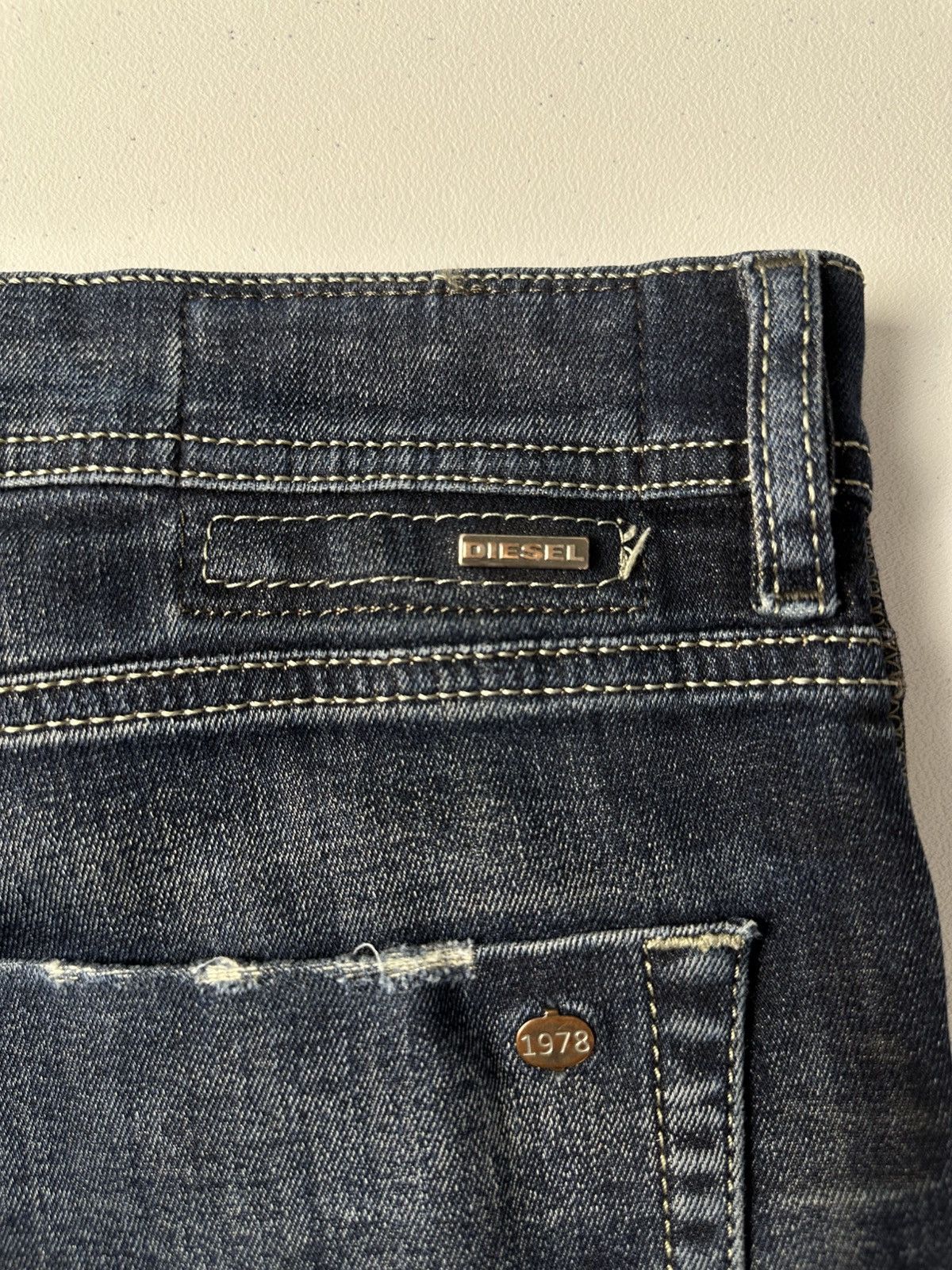 Diesel Diesel Tepphar Avant Garde Denim Jeans Size US 34 / EU 50 - 6 Thumbnail