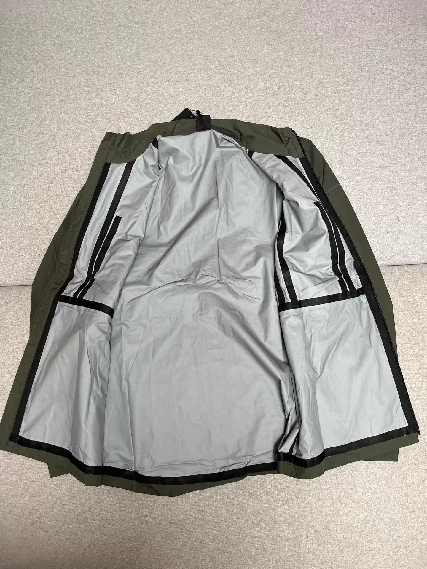Oakley Oakley Latch Stealth 2017 Men's Jacket Size US S / EU 44-46 / 1 - 6 Thumbnail