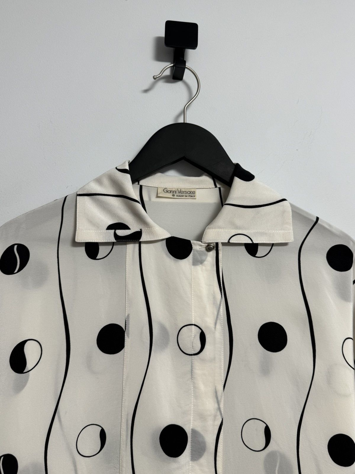 Versace Women’s Button Up Gianni Versace Size M / US 6-8 / IT 42-44 - 2 Thumbnail
