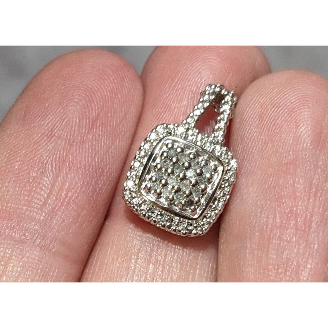 Other Elegant Glam Silver Gemmed Pendant Necklace Size ONE SIZE - 14 Thumbnail