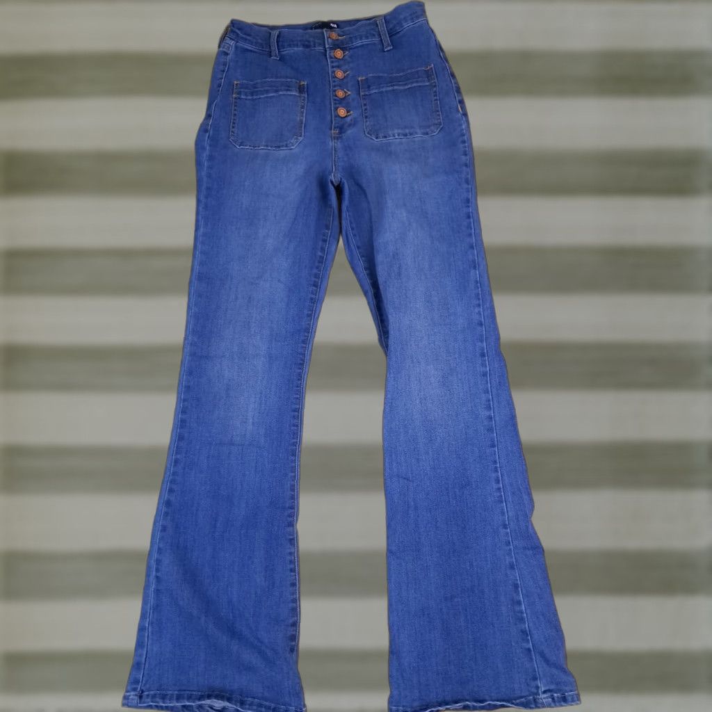 Fashion Nova Fashion Nova Jeans Woman Flared Denim Button Fly 26 in 30 in Blue 11/30 Regular Women’s Size 32" / US 10 / IT 46 - 1 Thumbnail