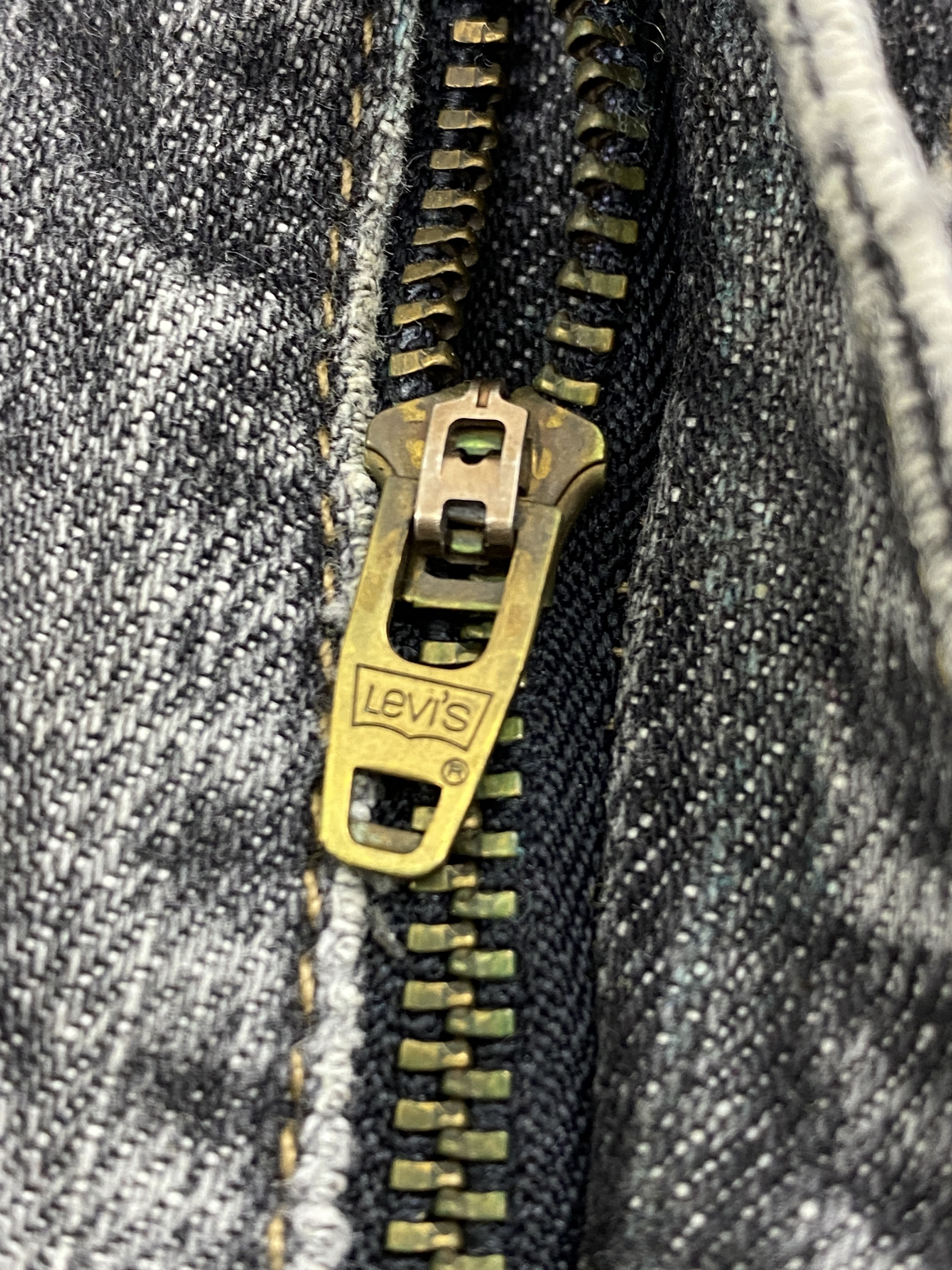 Levi's Vintage Levis 514 Faded Black Distressed Jeans DP2640 Size US 32 / EU 48 - 11 Thumbnail