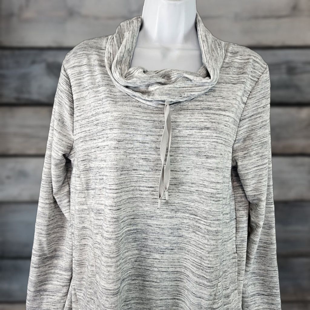 Eddie Bauer Eddie Bauer Womens Cowl Neck Top Sz Medium Gray Long Sleeve Size M / US 6-8 / IT 42-44 - 1 Thumbnail