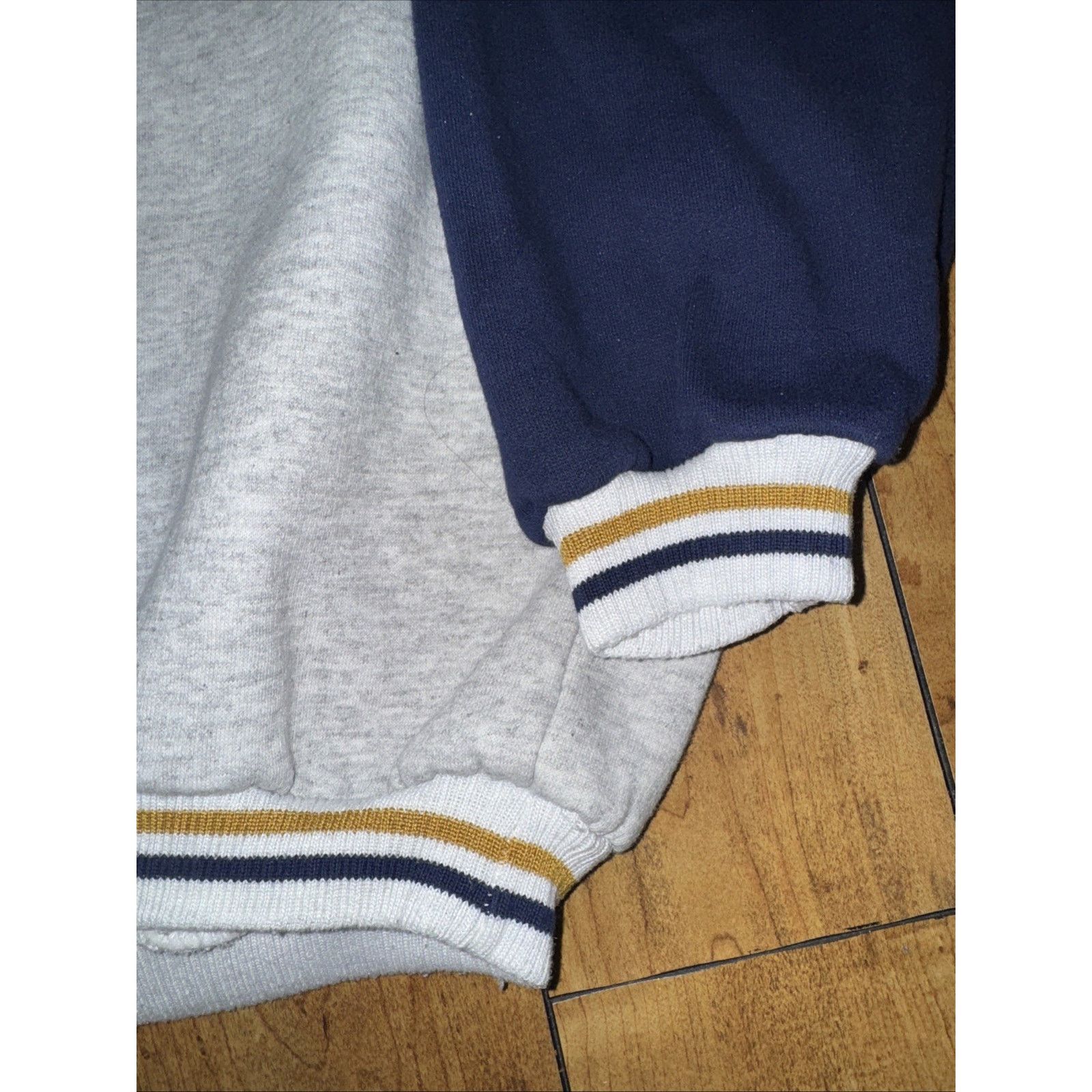 Vintage Vintage Over Wear Crewneck Sweater Grey XL Made In USA 24x28 Size US XL / EU 56 / 4 - 2 Thumbnail