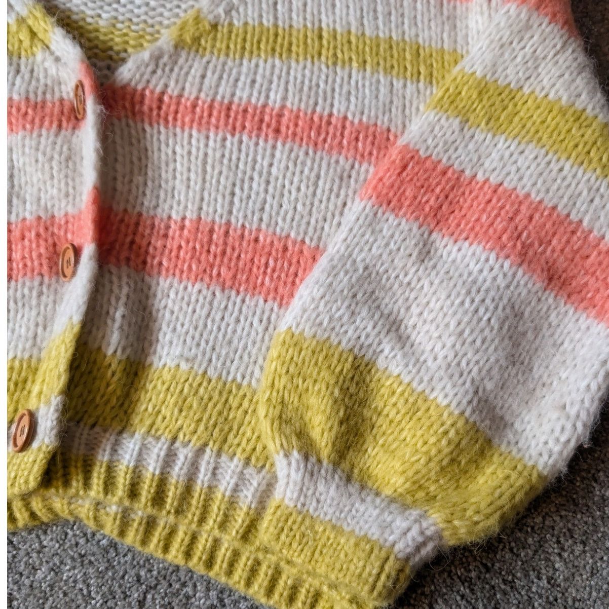 Other "Hannah Banana" Striped Boho Sweater w Wood Buttons by Lush Size S / US 4 / IT 40 - 6 Thumbnail