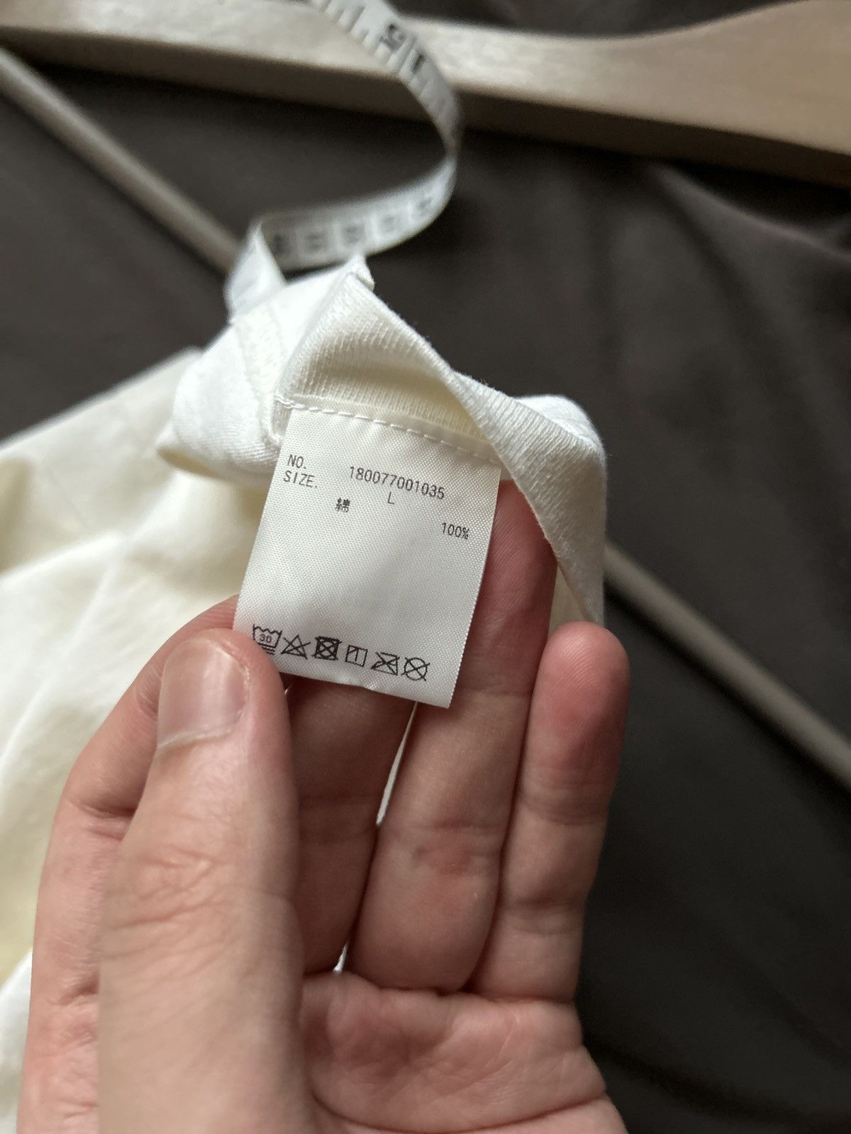 Undefeated “FUKUOKA” tee Size US L / EU 52-54 / 3 - 4 Thumbnail