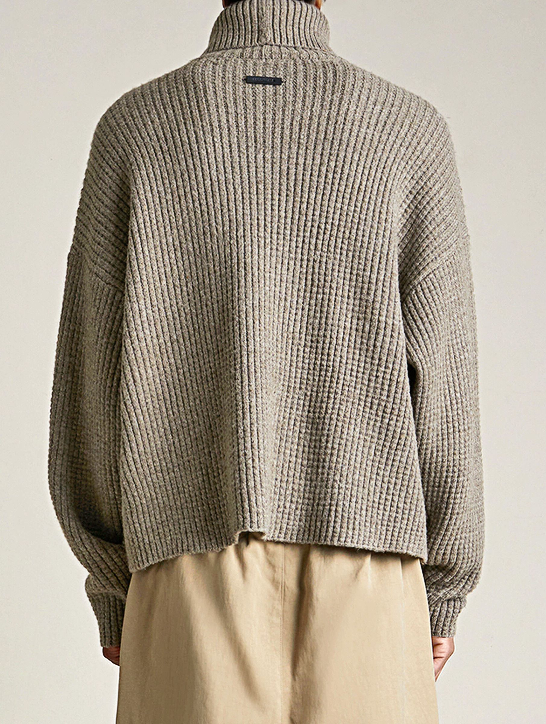 Essentials Heather Grey Heavy Waffle Knit Turtleneck Sweater Size US L / EU 52-54 / 3 - 2 Thumbnail