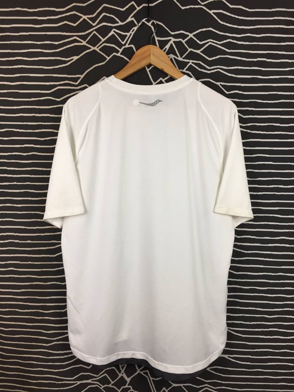 Saucony Saucony Performance Running Short Sleeve Athletic Tee Size US XL / EU 56 / 4 - 8 Thumbnail