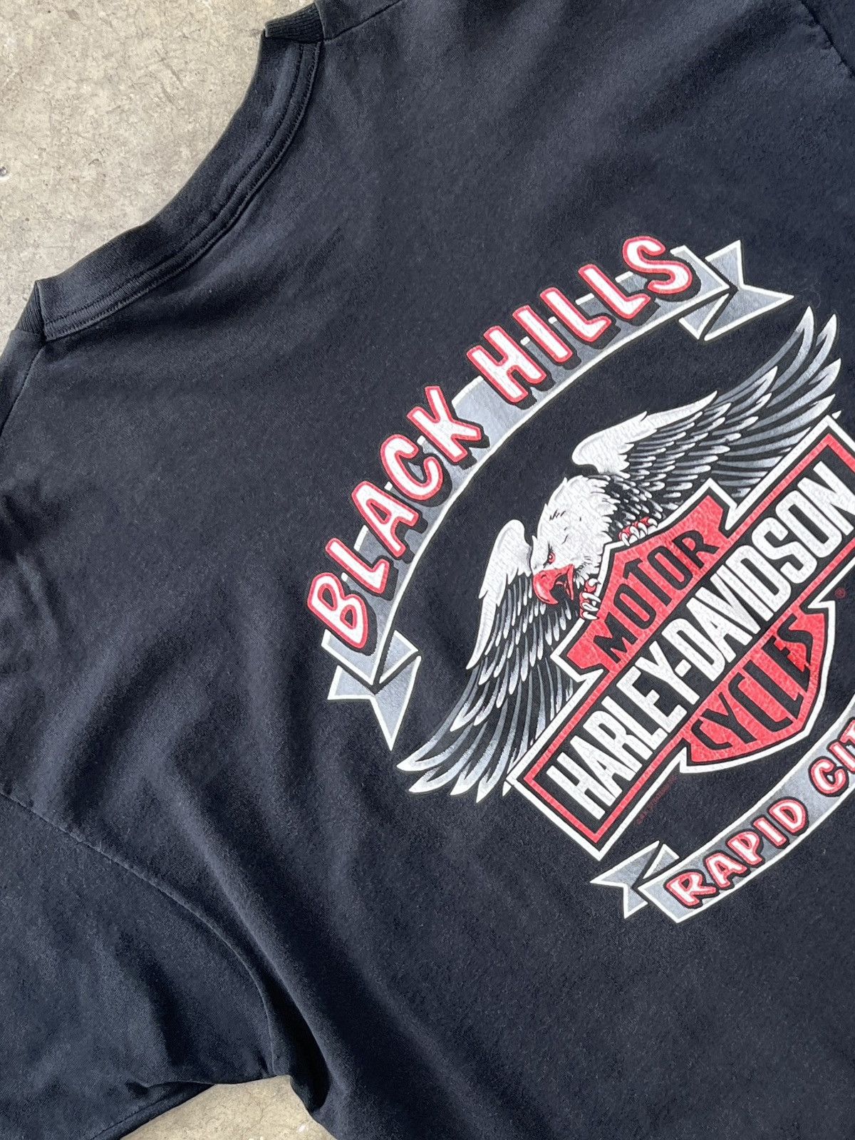 Harley Davidson Vintage Harley Davidson 90s Motorcycle Black Hills Tee XXXL Size US XXL / EU 58 / 5 - 1 Thumbnail