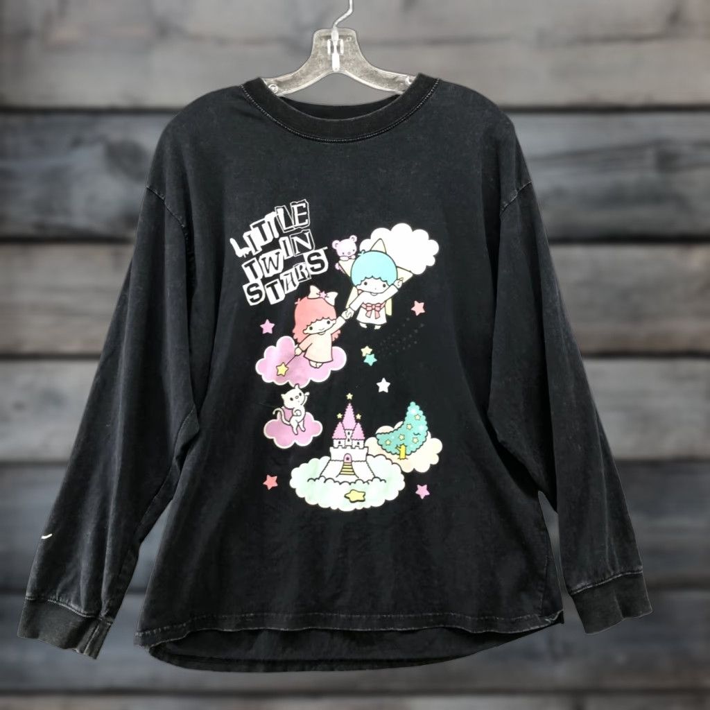 Forever 21 Forever 21 X Hello Kitty Little Twin Stars Oversized Tee Womens S Long Sleeve Black Crewneck Cotton Knit T-Shirt Casual Size S / US 4 / IT 40 - 1 Thumbnail