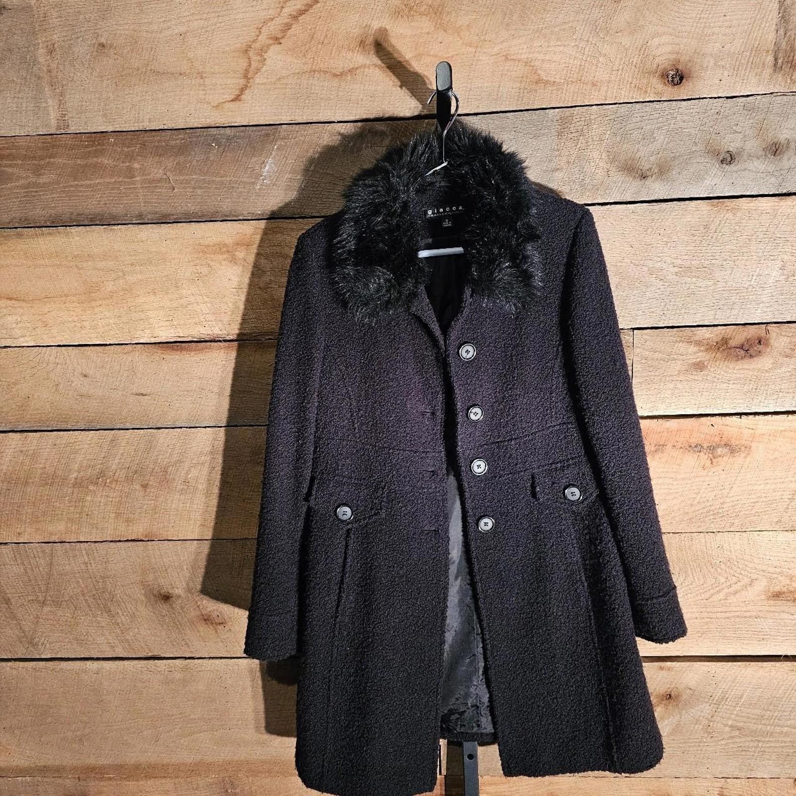Other Women's Black Jacket with Faux Fur Collar Size M / US 6-8 / IT 42-44 - 1 Thumbnail