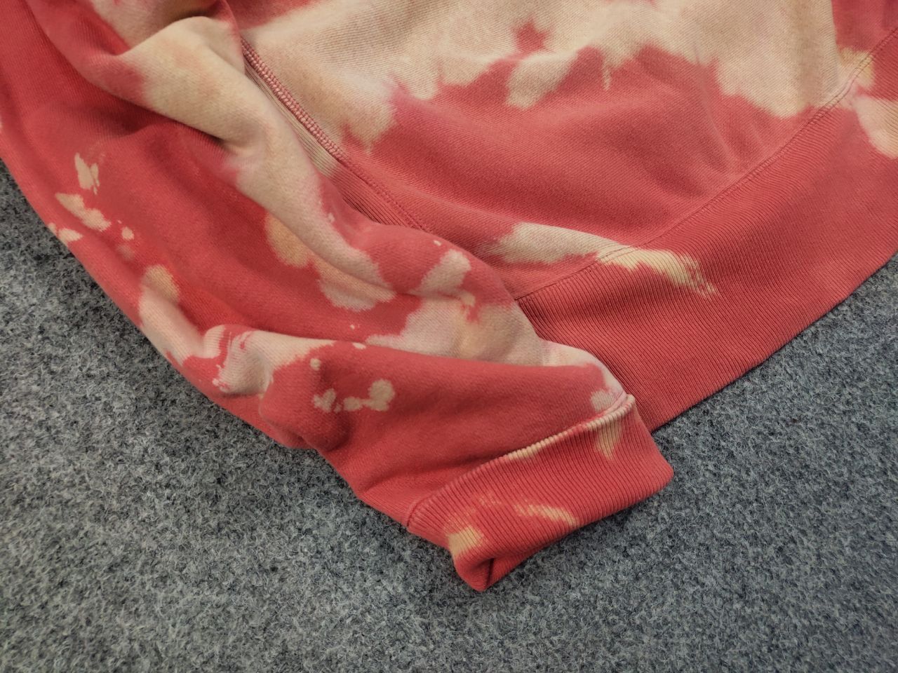 Champion Champion reverse weave tie dye sweatshirt Vintage Style Size US S / EU 44-46 / 1 - 6 Thumbnail