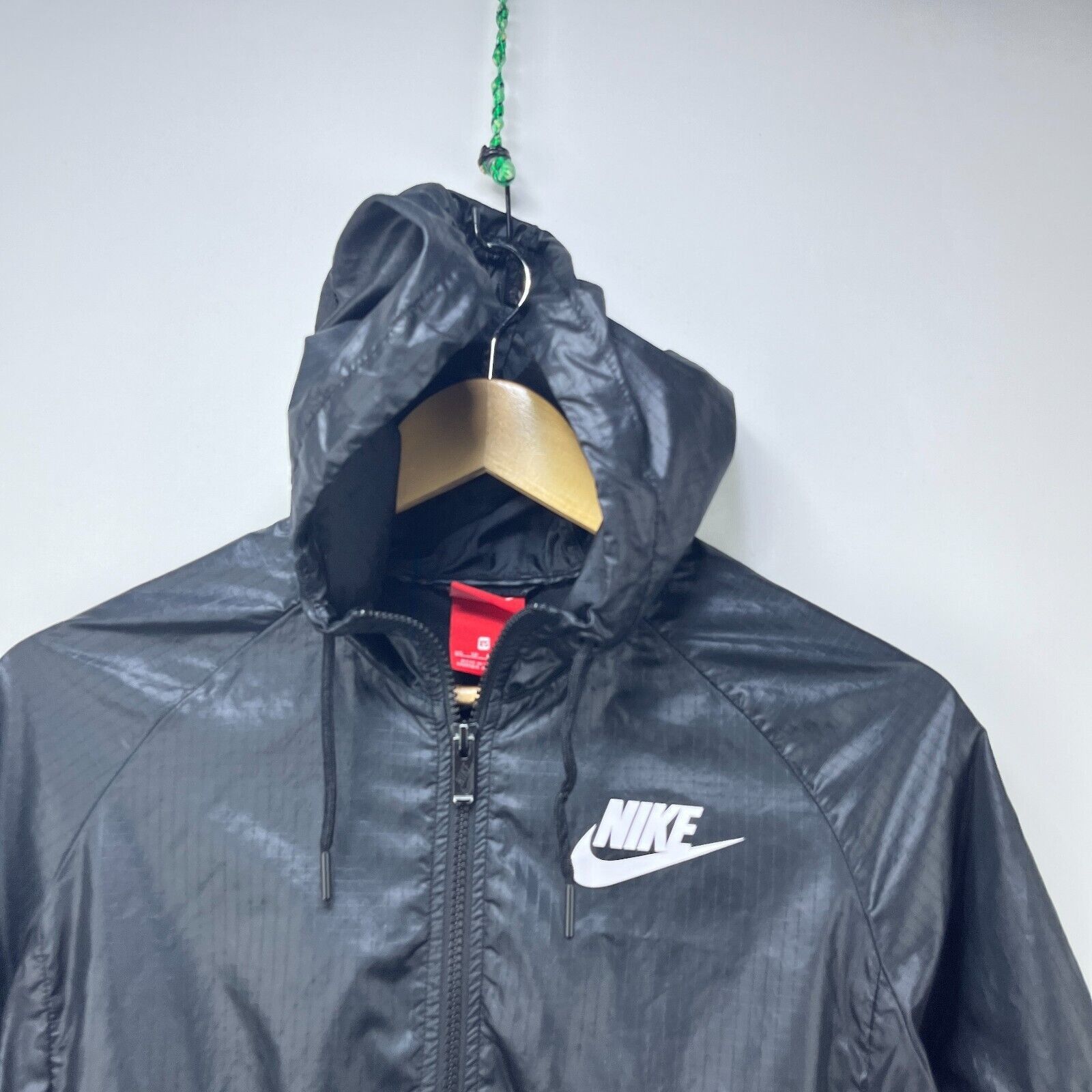 Nike × Vintage Vintage Y2K Nike Windbreaker Jacket Womens XS Size XS / US 0-2 / IT 36-38 - 3 Thumbnail