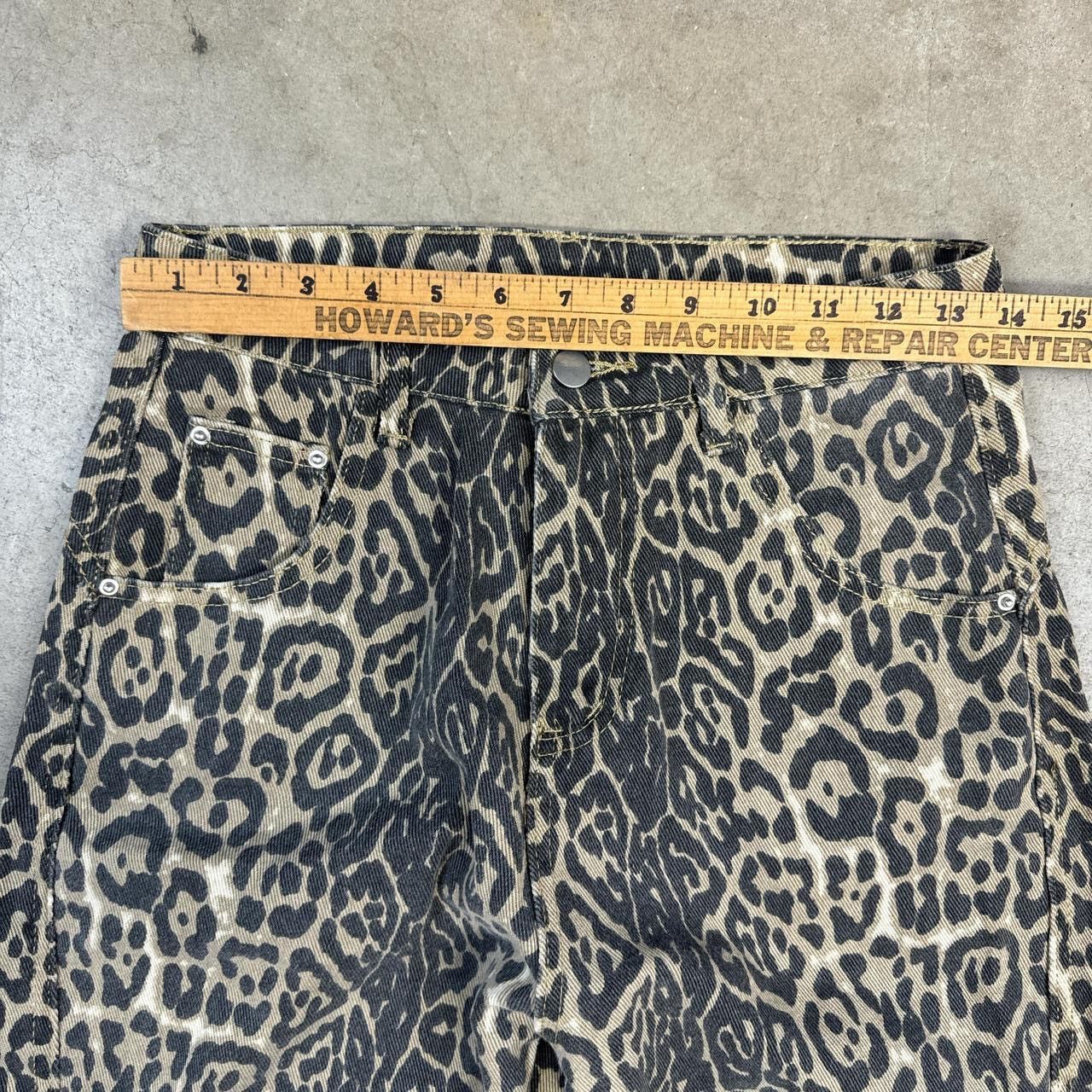 Other Baggy Y2K styled leopard print pants. Size US 30 / EU 46 - 7 Thumbnail