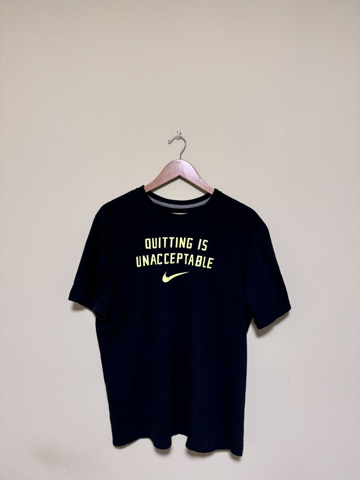 Nike × Vintage Nike Quitting Is Unacceptable Tee Size US L / EU 52-54 / 3 - 1 Thumbnail