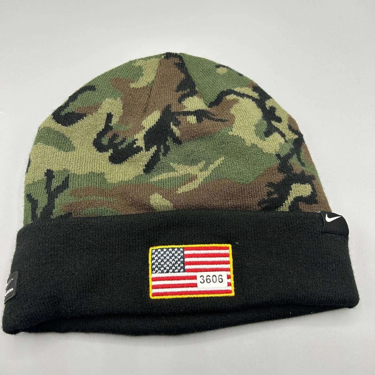 Nike Georgia Bulldogs x Nike Hat Men Camo Cuffed Beanie Cap New Size ONE SIZE - 4 Thumbnail