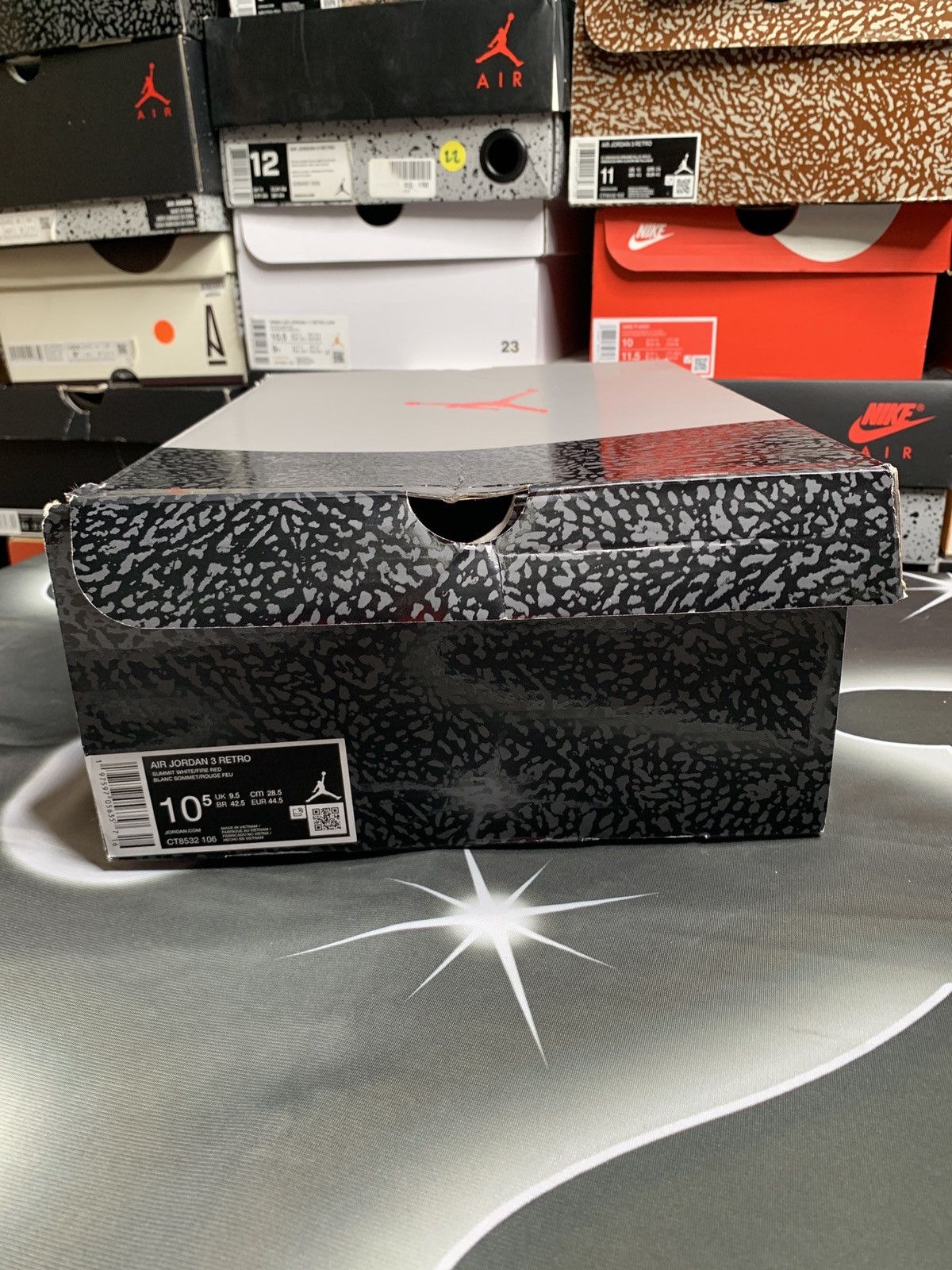 Nike Air Jordan 3 Retro Cement Grey Size US 10.5 / EU 43-44 - 8 Thumbnail