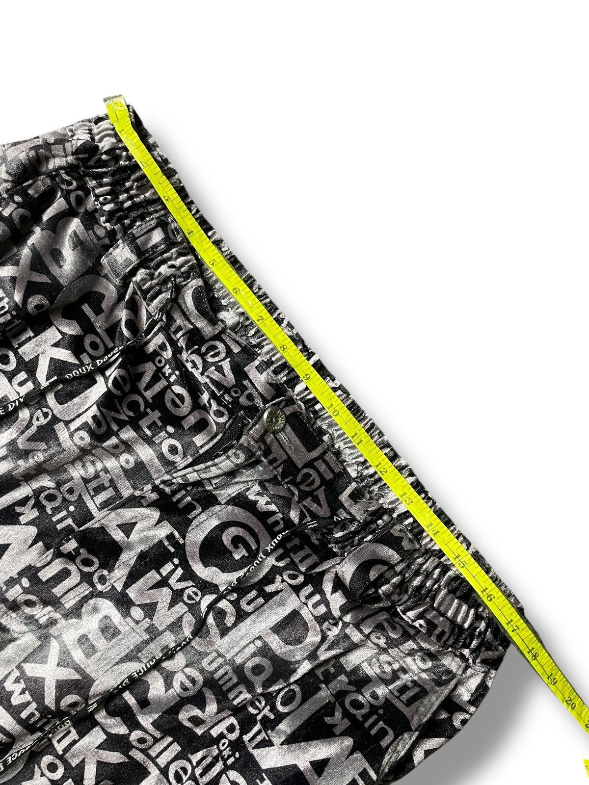 Japanese Brand × Vintage Doux Douce Printed Pants with Adjustable Waist & Ankle (113) Size US 34 / EU 50 - 4 Thumbnail