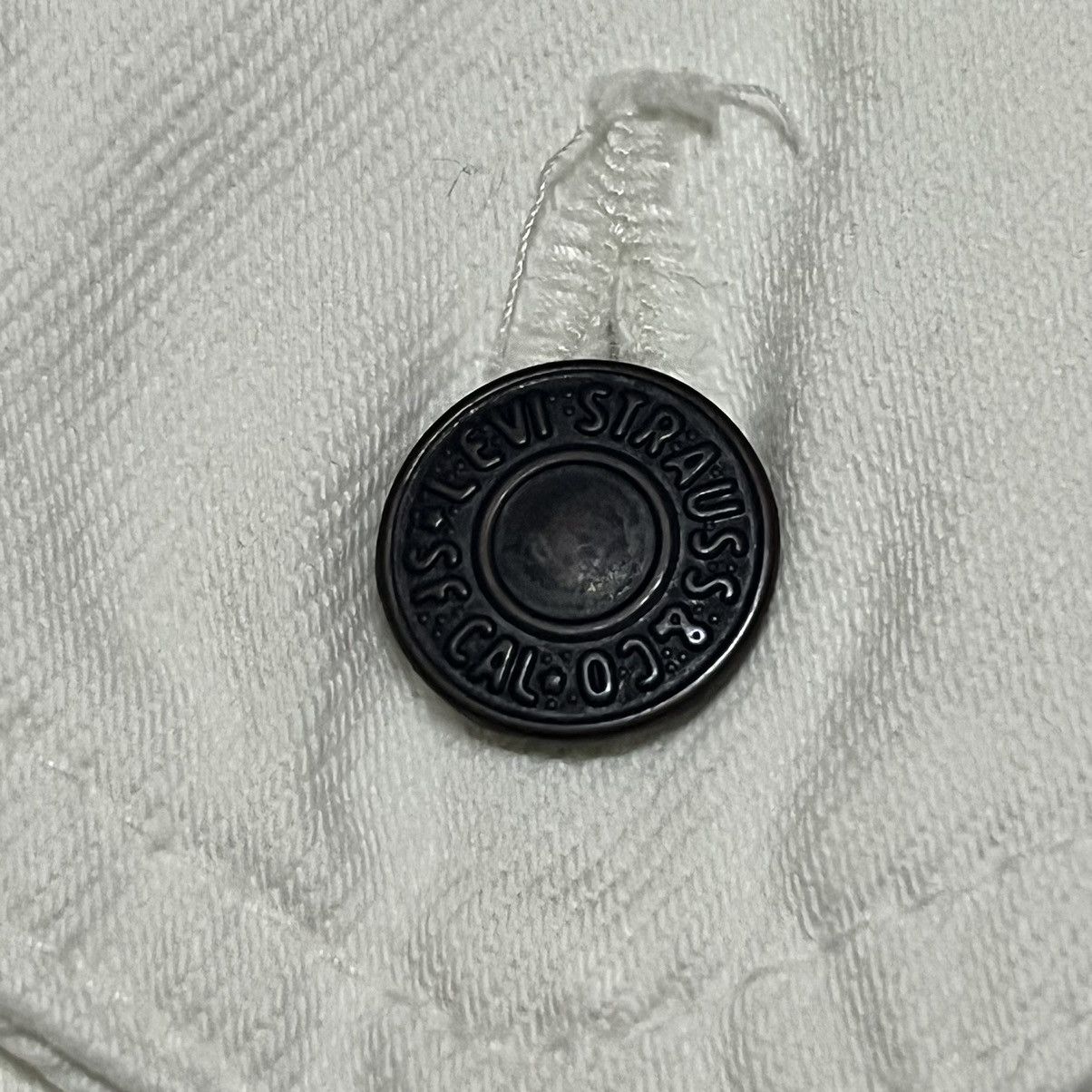 Levi's Vintage Levis White Denim Jacket Size US M / EU 48-50 / 2 - 7 Thumbnail