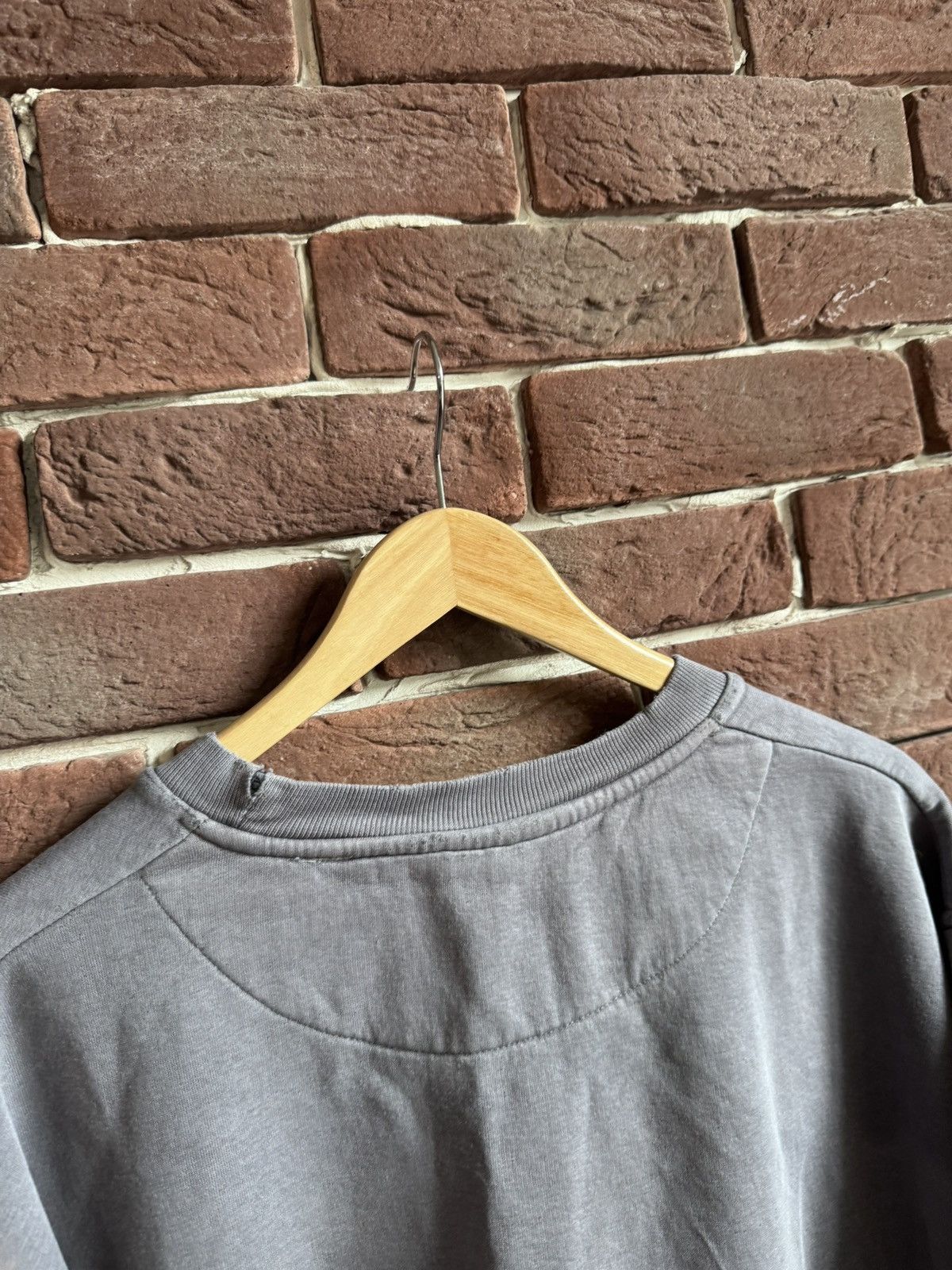 Wu-Tang Clan Wu Wear Worldwide Vintage Wu Tang Clan Rap Crewneck Sun Fade Size US XL / EU 56 / 4 - 13 Thumbnail