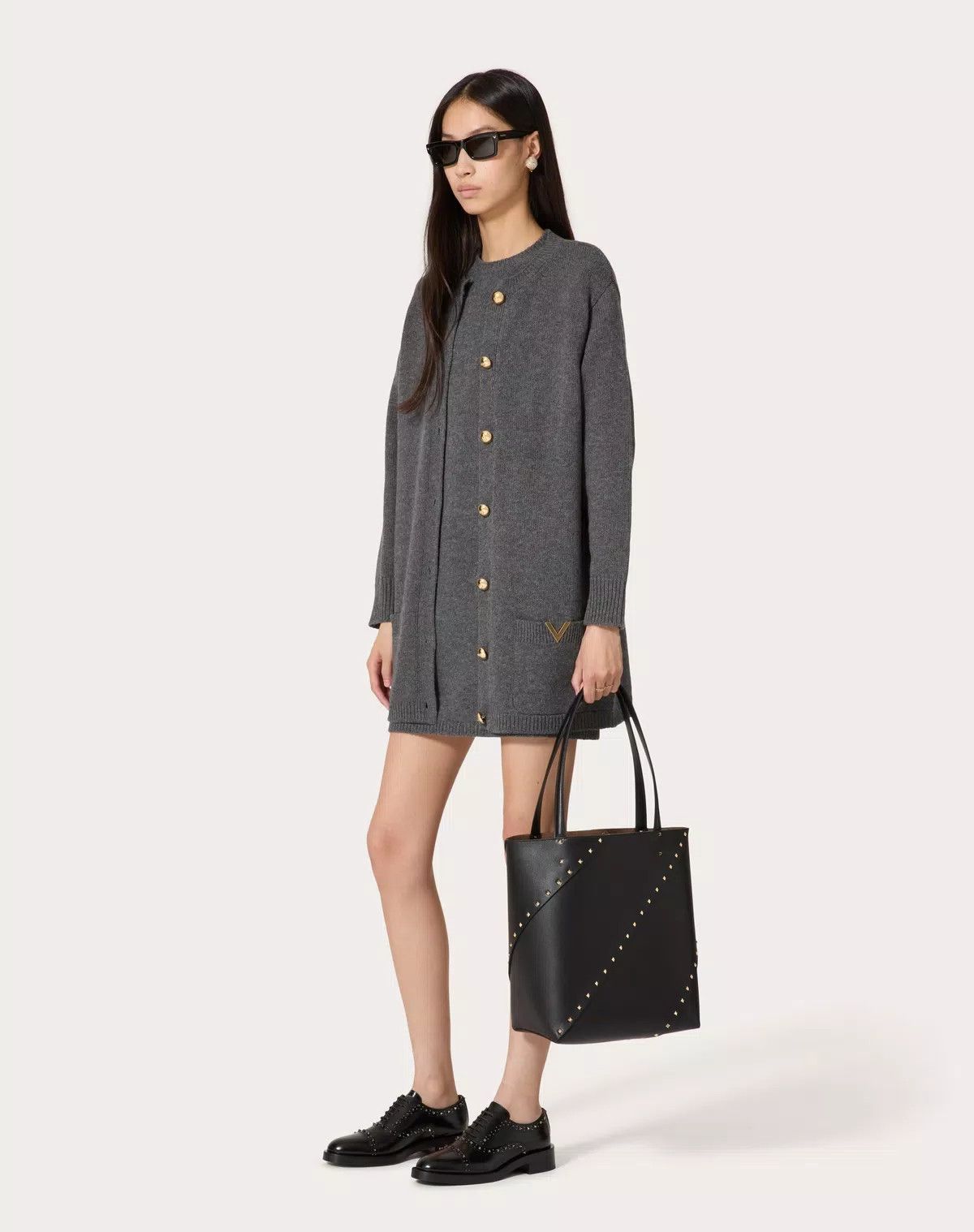 Valentino oc11z0725 Size:OS/ Wispy Shopping Bag In Calfskin in Black Size ONE SIZE - 7 Thumbnail