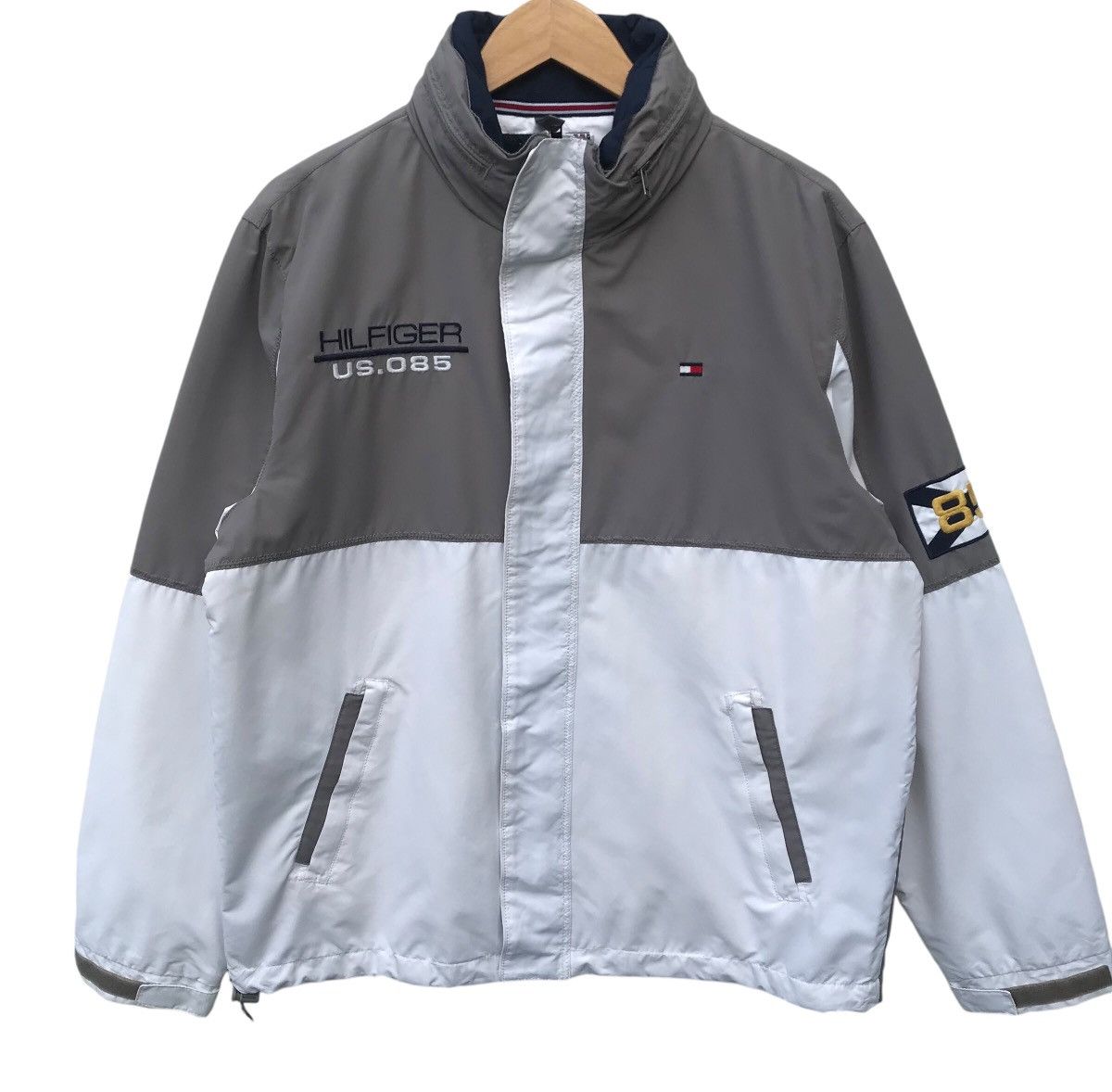 Tommy Hilfiger Tommy Hilfiger Colorblock Sailing Gear Windbreaker Jacket Size US L / EU 52-54 / 3 - 2 Thumbnail
