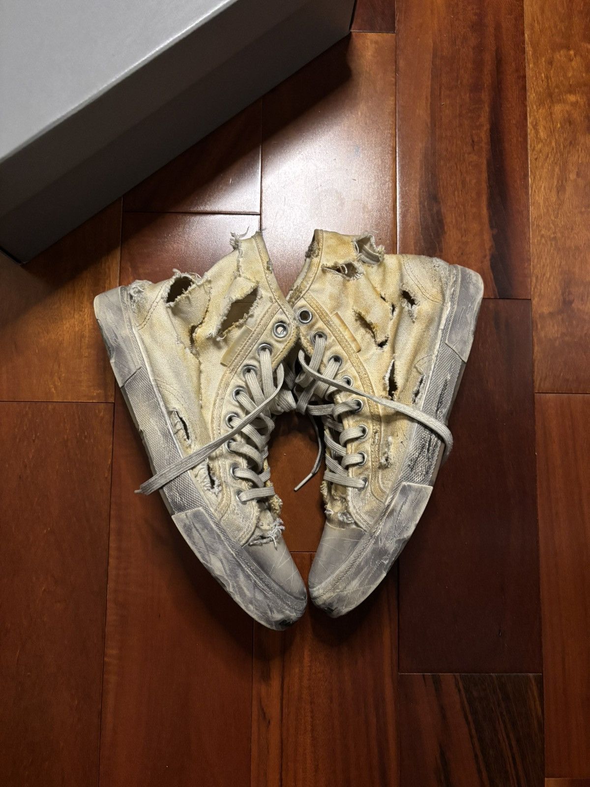 Balenciaga Balenciaga Paris High Destroyed Sneakers Limited White/Black Size US 9 / EU 42 - 4 Thumbnail