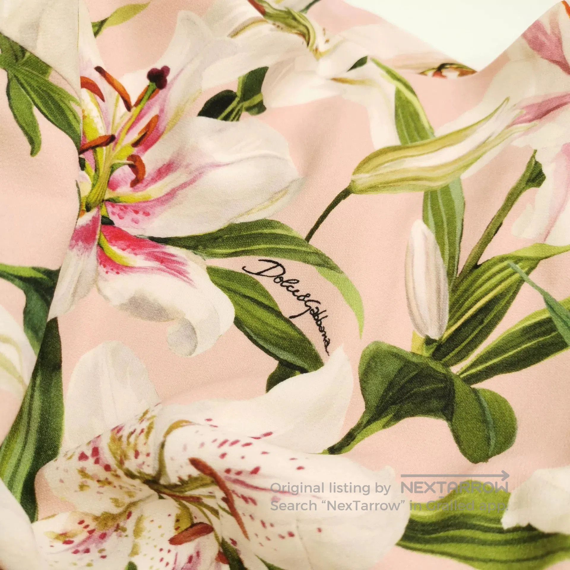 Dolce & Gabbana New DG Women's Dress. Size M / US 6-8 / IT 42-44 - 3 Thumbnail