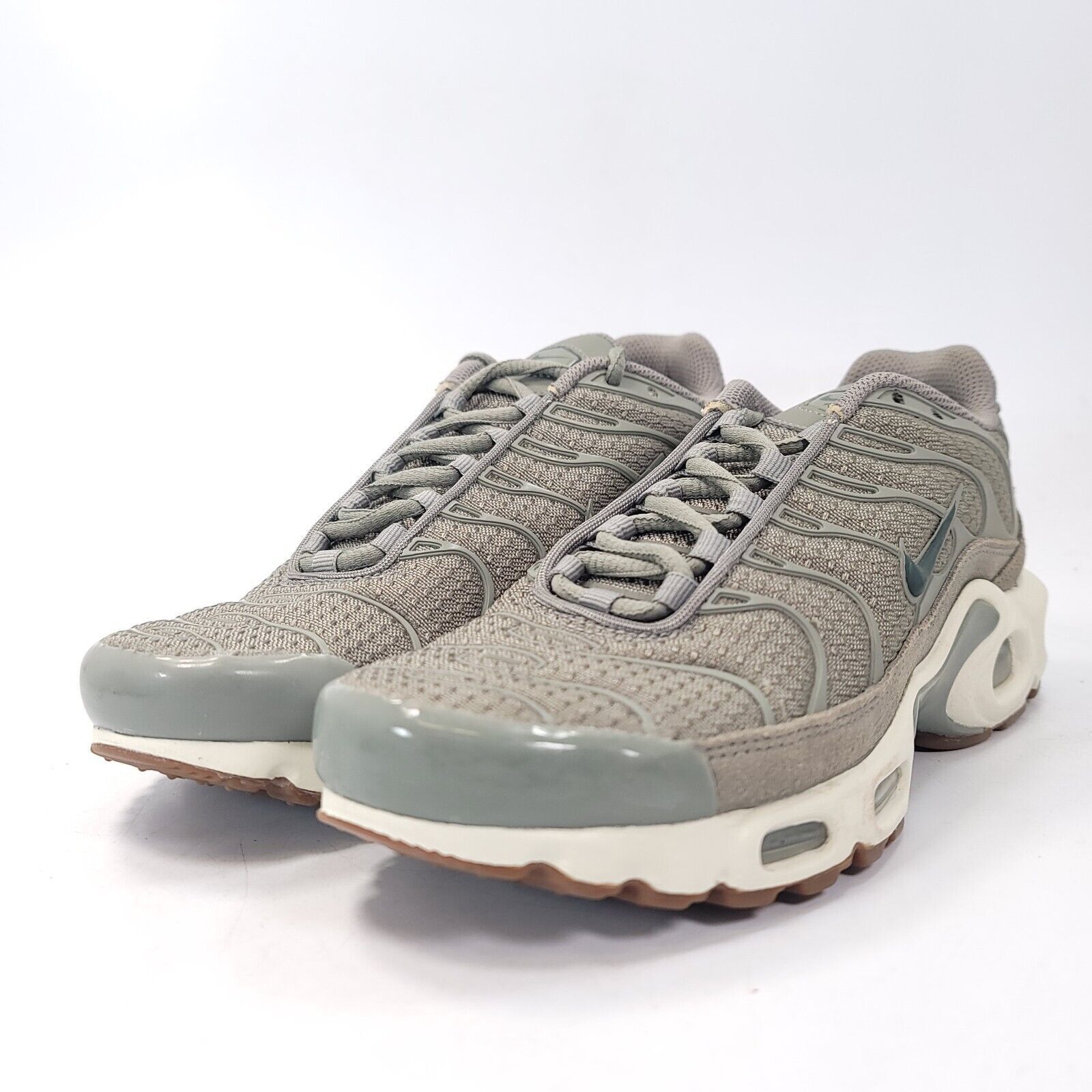 Nike Nike Air Max Plus Shoe Womens Size 7 605112-053 Gray Green Size US 7 / IT 37 - 1 Thumbnail