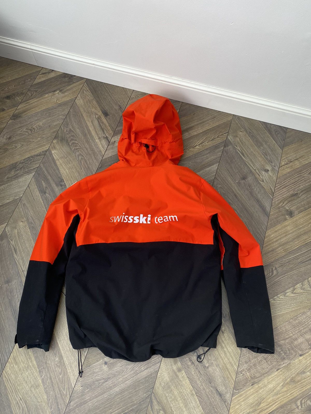 Odlo × Vintage Vintage Odlo Swiss Ski Team red Jacket Size US L / EU 52-54 / 3 - 18 Thumbnail