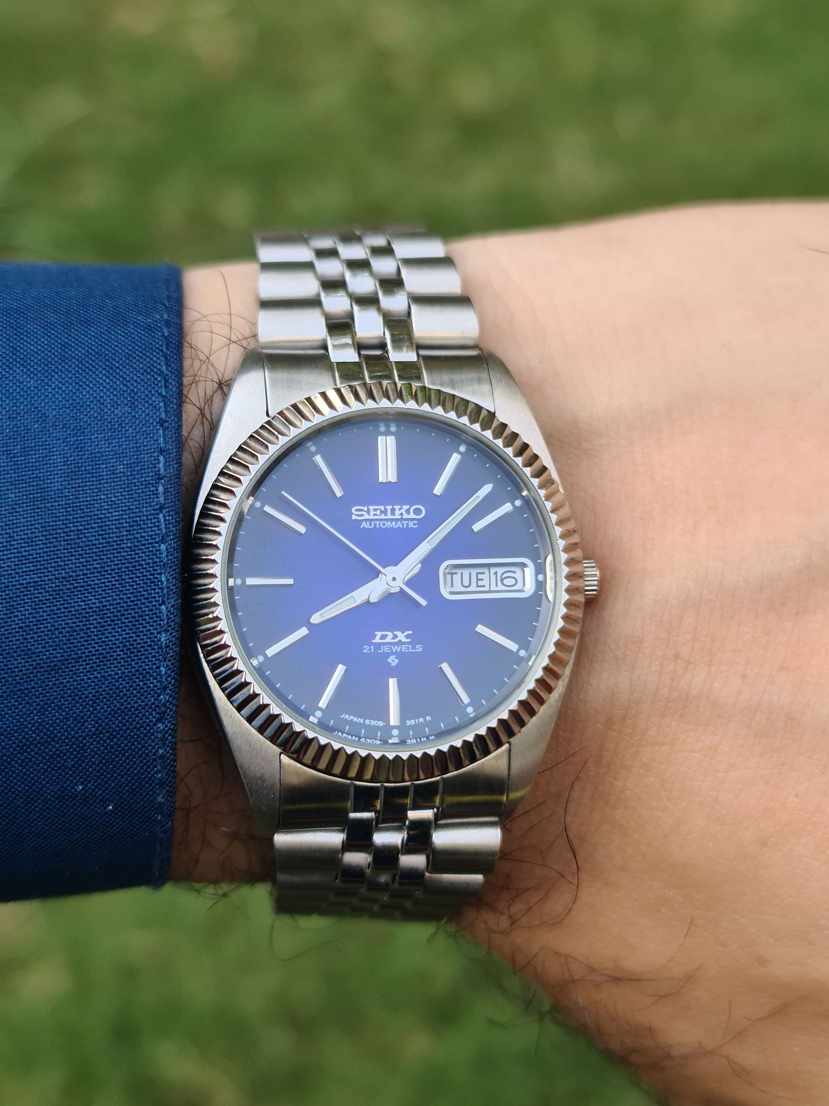 Japanese Brand Seiko DX Automatic Fluted Bazel Day/Date Japan Size 36 - 1 Thumbnail