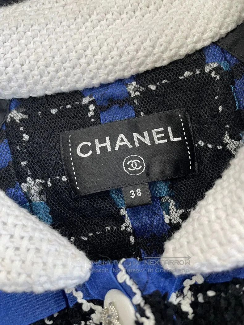 Chanel Chanel 22C Black Blue Plaid Tweed Vest. Size US M / EU 48-50 / 2 - 5 Thumbnail