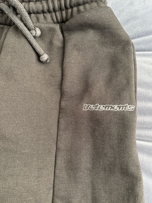 Vetements Vetements sweatpants | Grailed