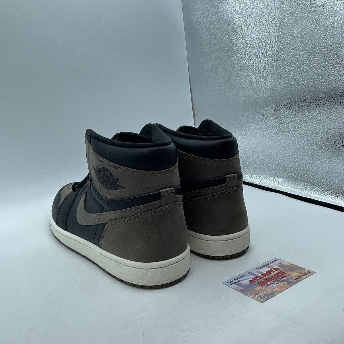 Nike Air Jordan 1 high palomino Size US 10.5 / EU 43-44 - 4 Thumbnail