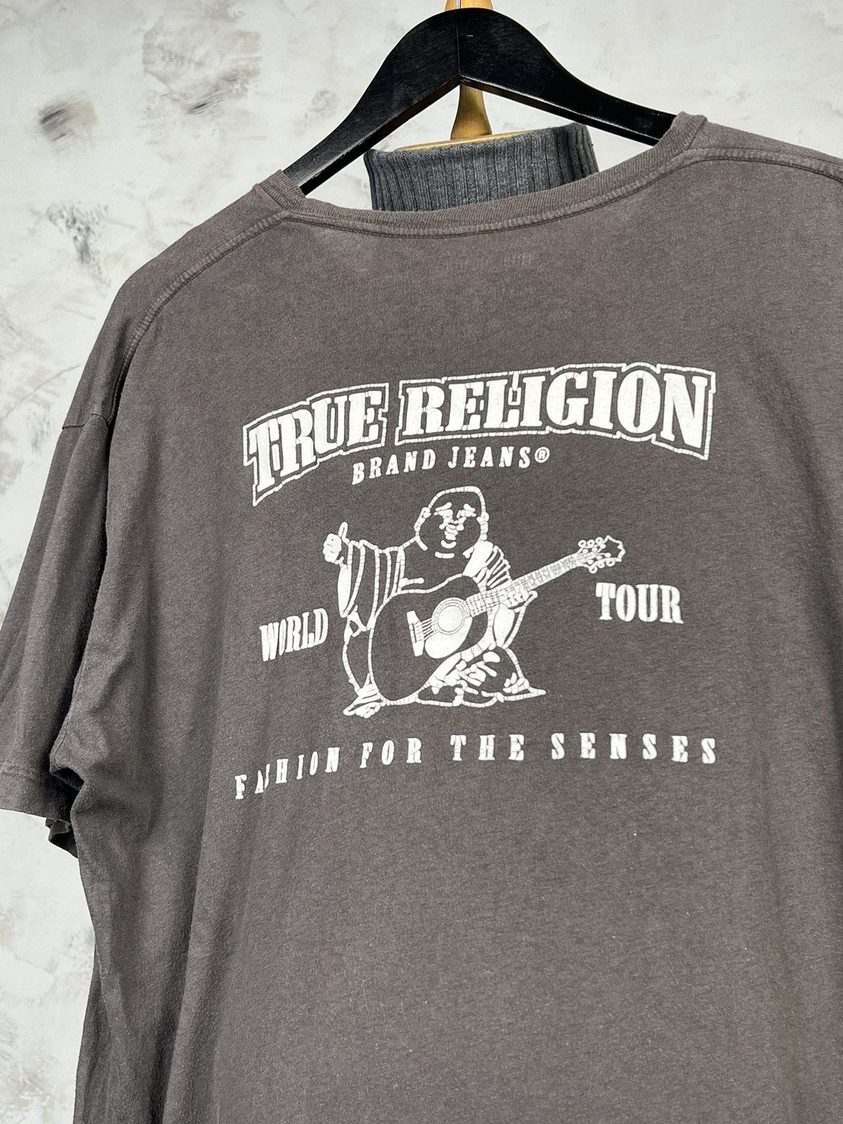 True Religion Vintage True Religion Graphic T-Shirt Size L - XL Size US XL / EU 56 / 4 - 2 Thumbnail