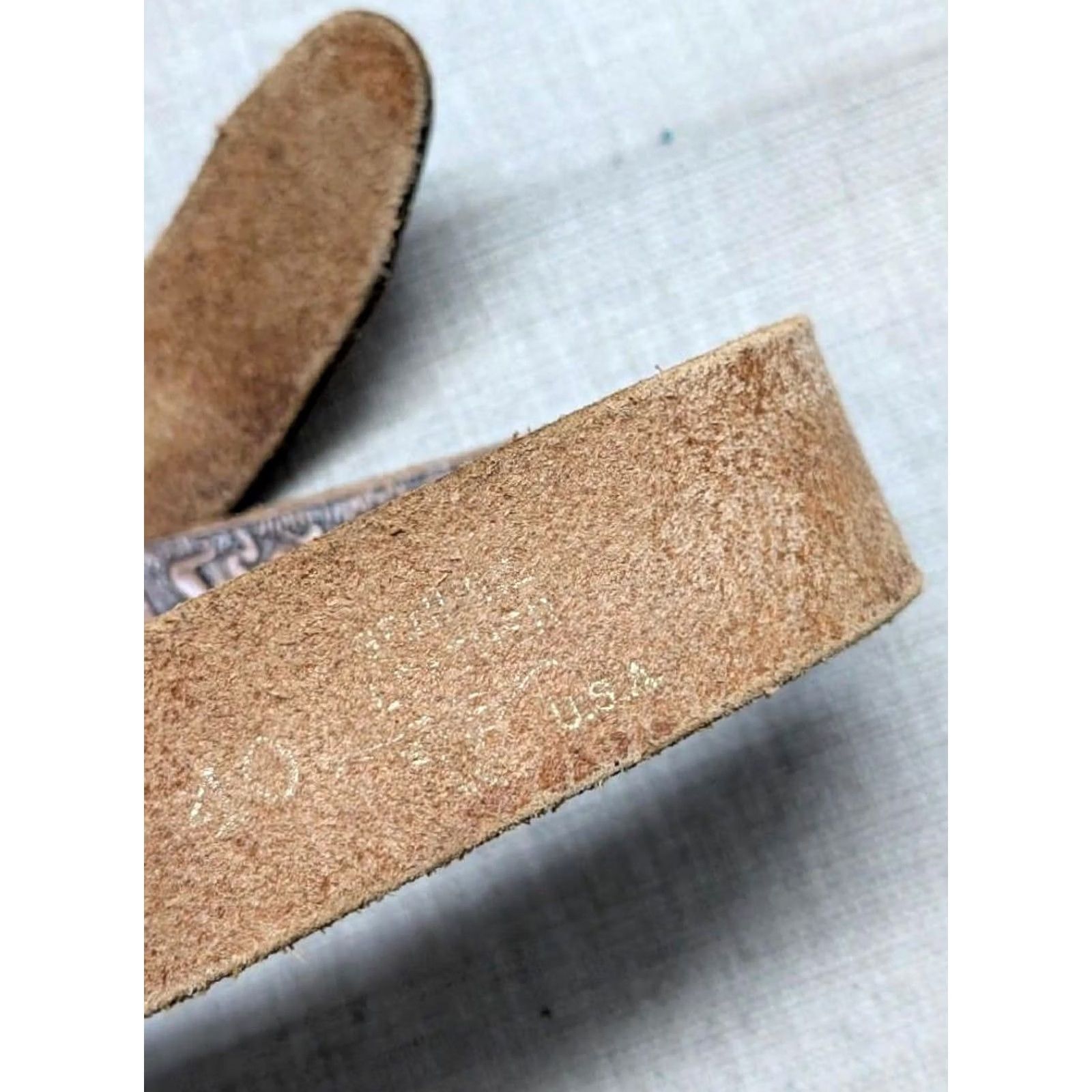 Vintage VINTAGE Handcrafted western belt Tooled cowhide Full Grain Leather 38 1-1/2" brown deer buckle Men Leather Belt USA Made Size 38 - 7 Thumbnail