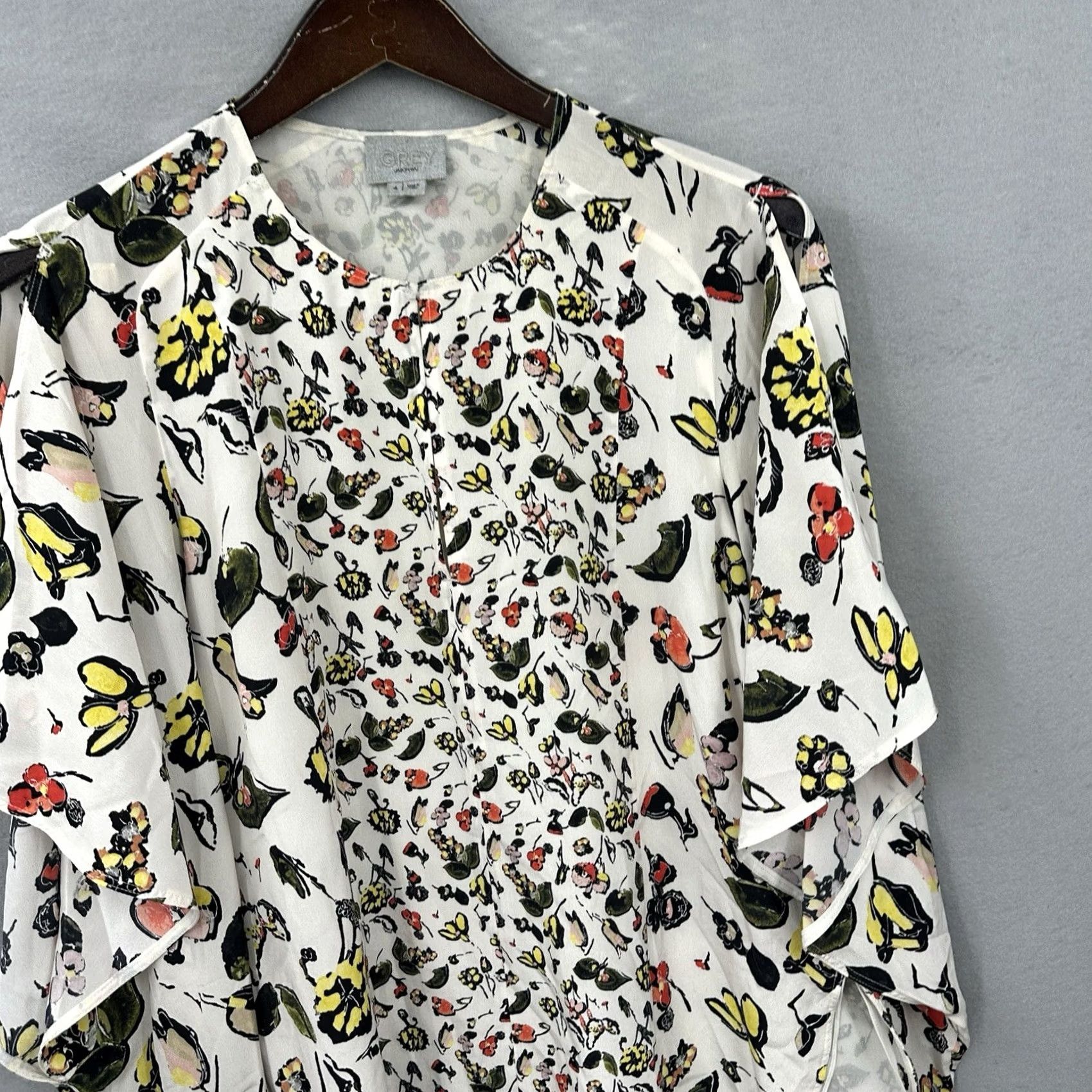 Vintage Grey Jason Wu Blouse Womens S Floral Cold Shoulder Flutter Sleeve Scoop Neck Pullover Casual Business Party/Cocktail Travel White Women Size S / US 4 / IT 40 - 4 Thumbnail