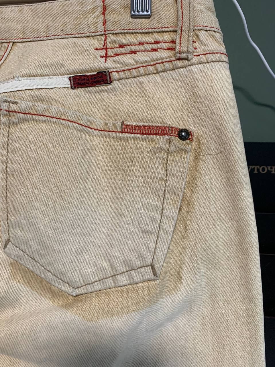 Marithe + Francois Girbaud Marithe Francois Girbaud Beige Denim Size 29 Straight Size US 29 - 13 Thumbnail