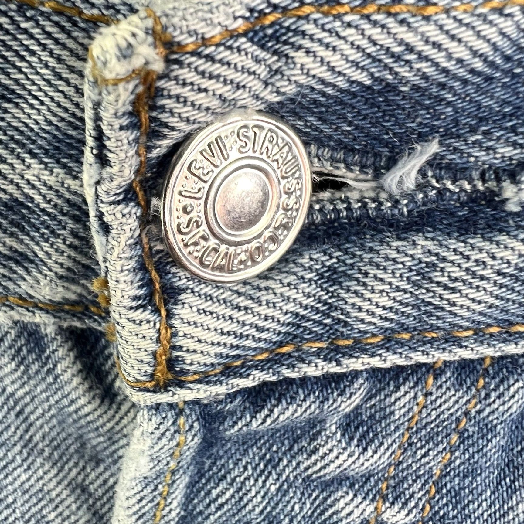 Levi's VTG Levi's 501 Jeans Denim Distressed Straight Size 34 X 35 Blue Men Regular 90s Theme Size US 34 / EU 50 - 6 Thumbnail