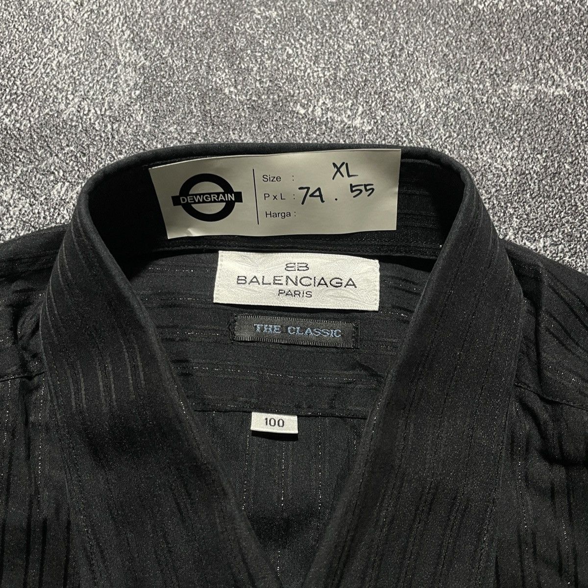 Balenciaga Balenciaga Classic Shirts BB Embrodiered Size US L / EU 52-54 / 3 - 6 Thumbnail