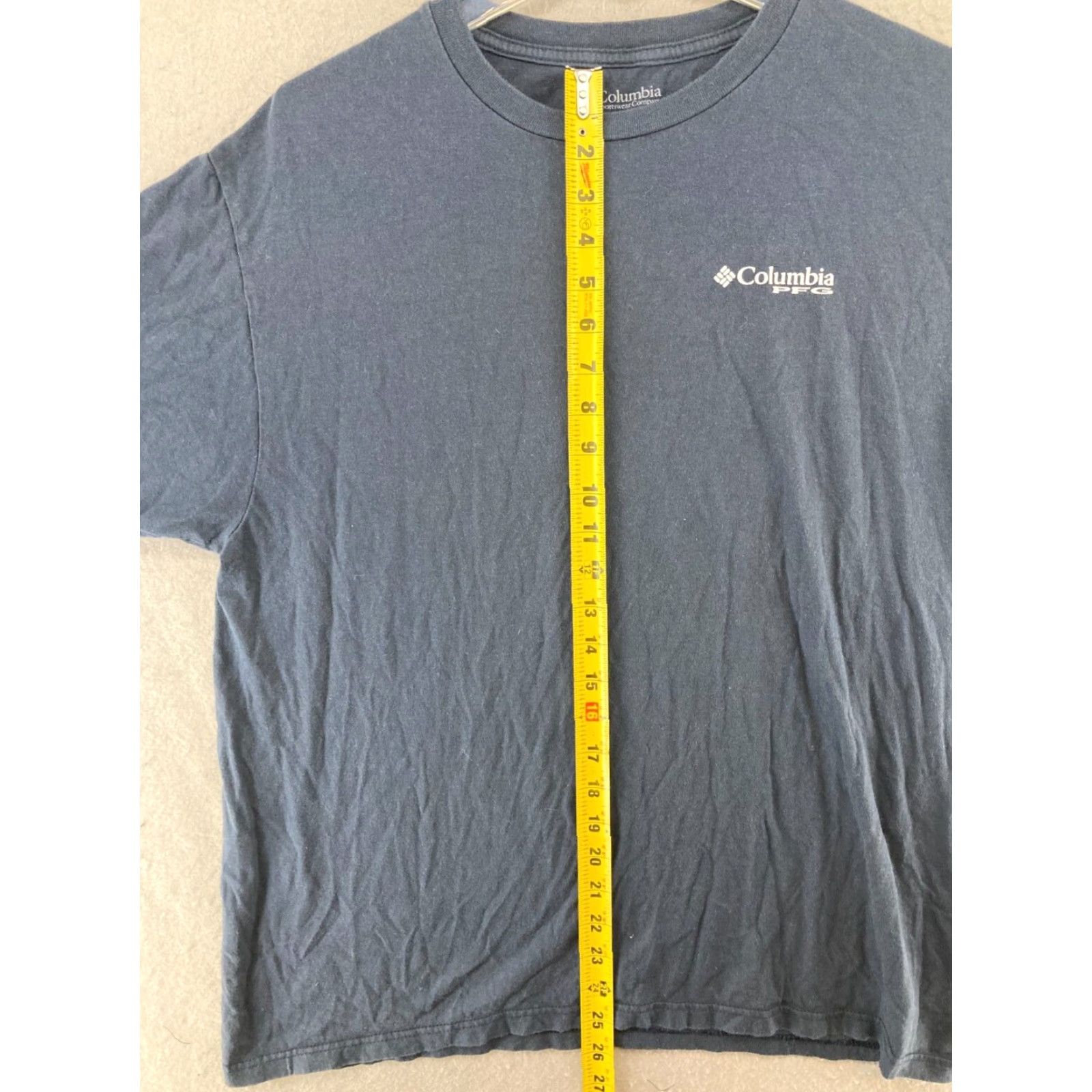 Vintage Columbia TShirt Mens PFG Short Sleeve Crew Neck Blue Cotton Jersey Outdoor All Seasons Regular Large - Mens Shirt Size US L / EU 52-54 / 3 - 3 Thumbnail
