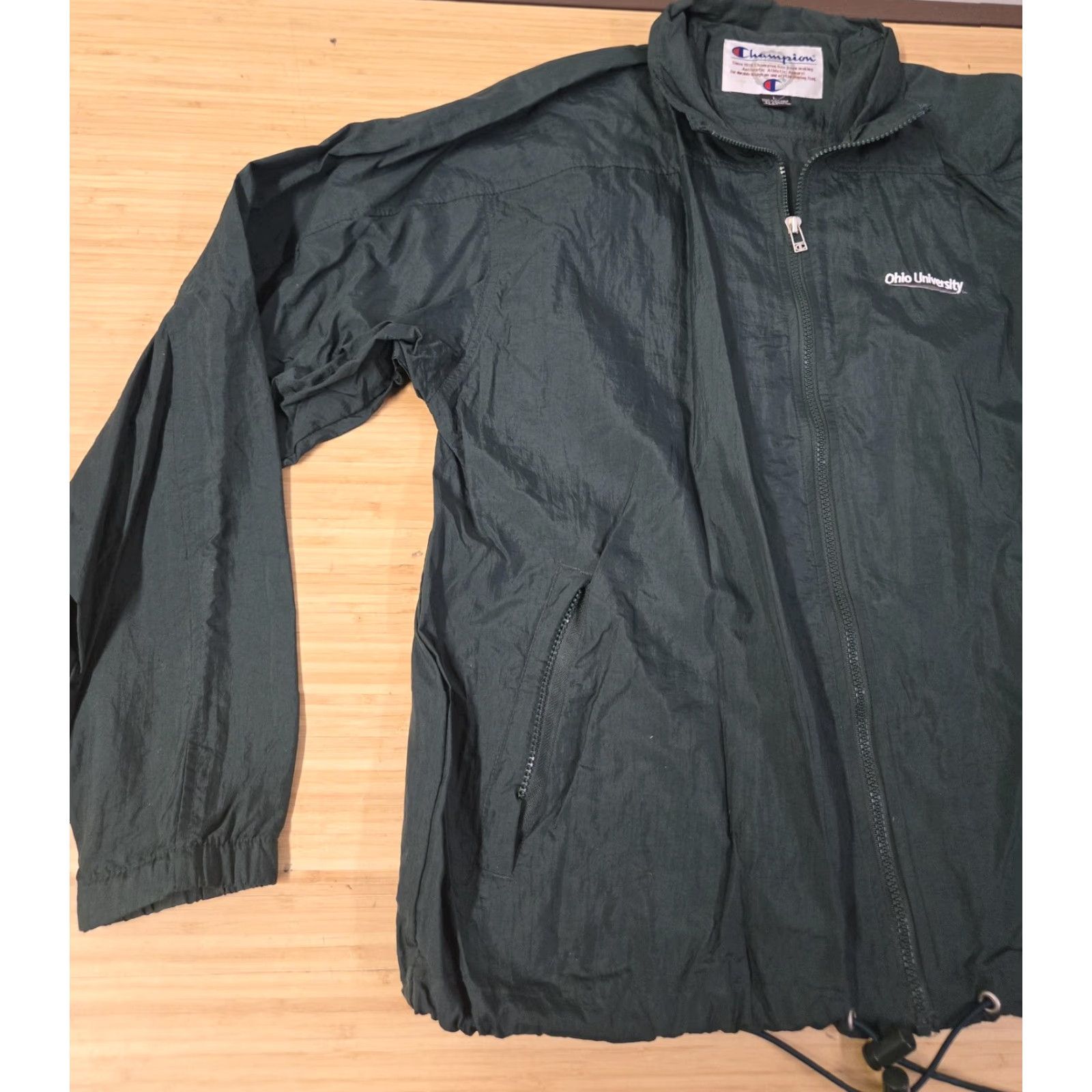 Champion VINTAGE Champion Jacket Mens Large Green Ohio University Full Zip Windbreaker Nylon NCAA Size US L / EU 52-54 / 3 - 3 Thumbnail