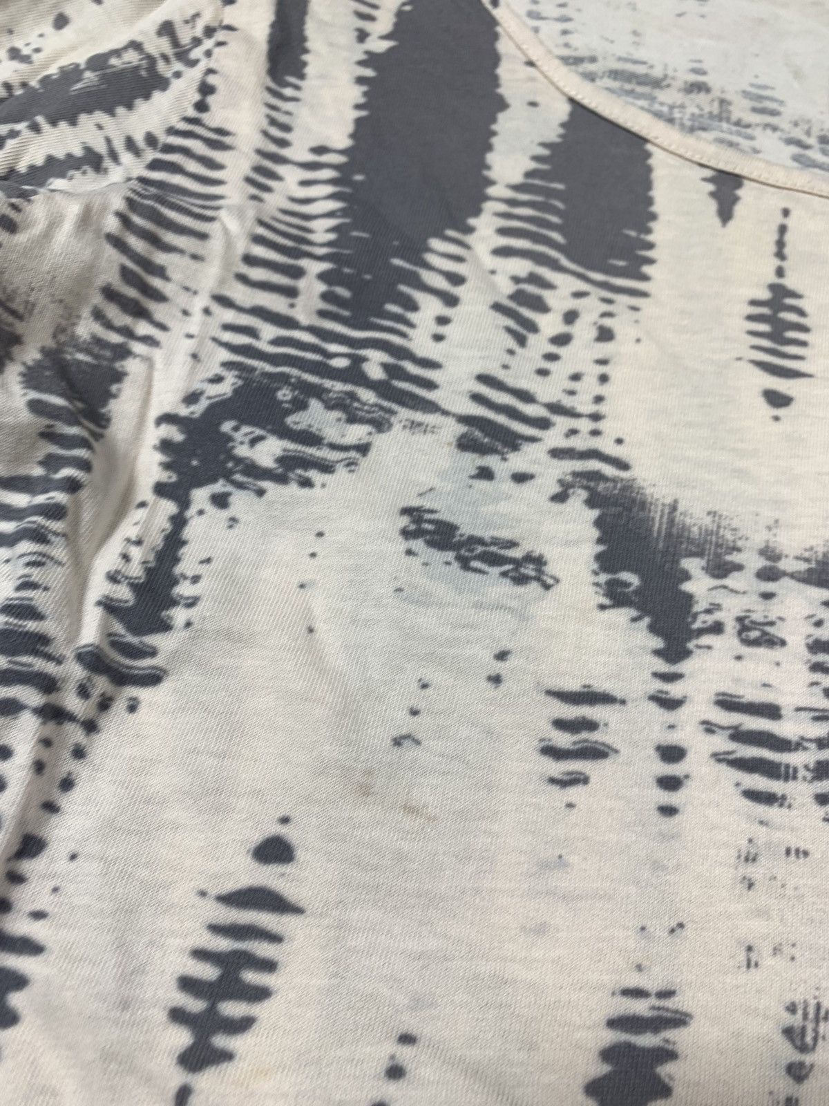 Other Vintage Y2K Japanese all over abstract longsleeve tee size S Size S / US 4 / IT 40 - 6 Thumbnail