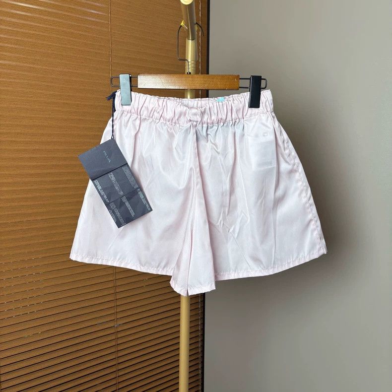 Prada Prada Pink triangle logo shorts 2502-Nextarrow Size US 38 / EU 54 - 2 Thumbnail