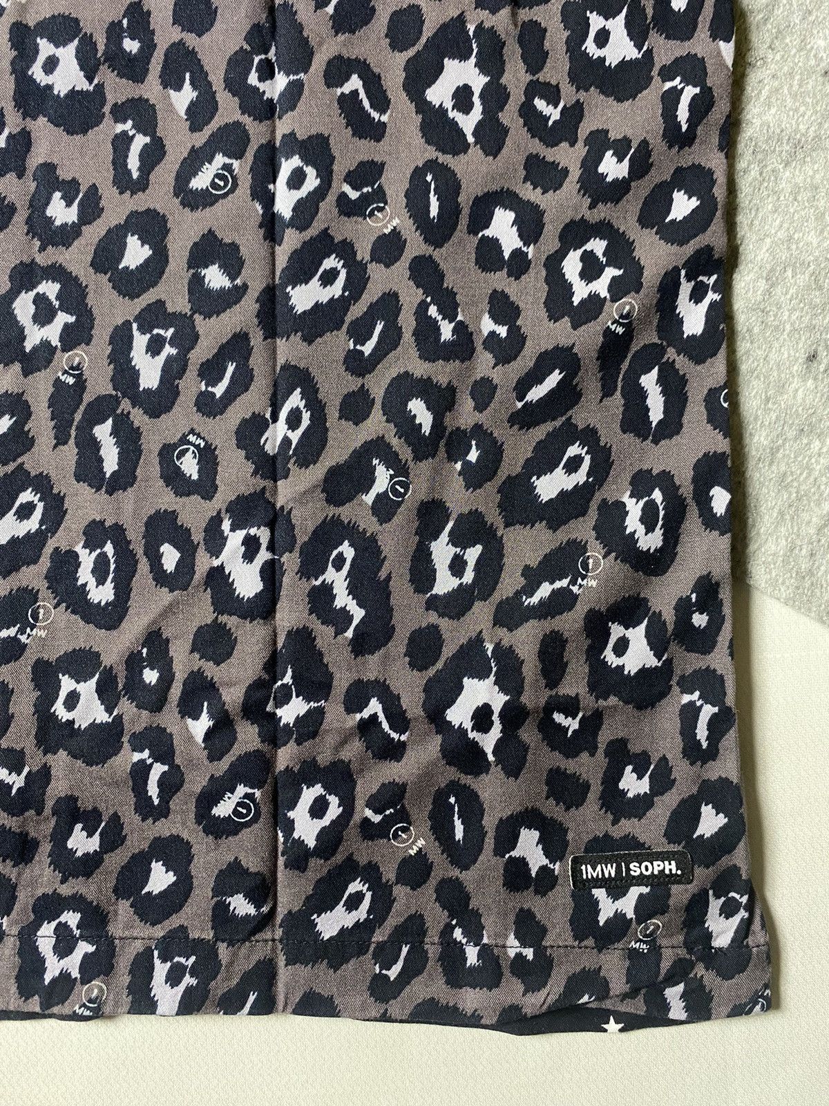 Sophnet. Rare Sophnet. x GU 1MW Leopard Mix Button Shirt Size US M / EU 48-50 / 2 - 8 Thumbnail