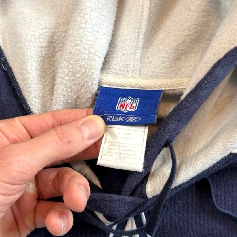 Reebok VINTAGE Reebok Hoodie Sweatshirt Dallas Cowboys Blue Size L Embroidered NFL Y2K Sports Football Men Size US L / EU 52-54 / 3 - 2 Thumbnail