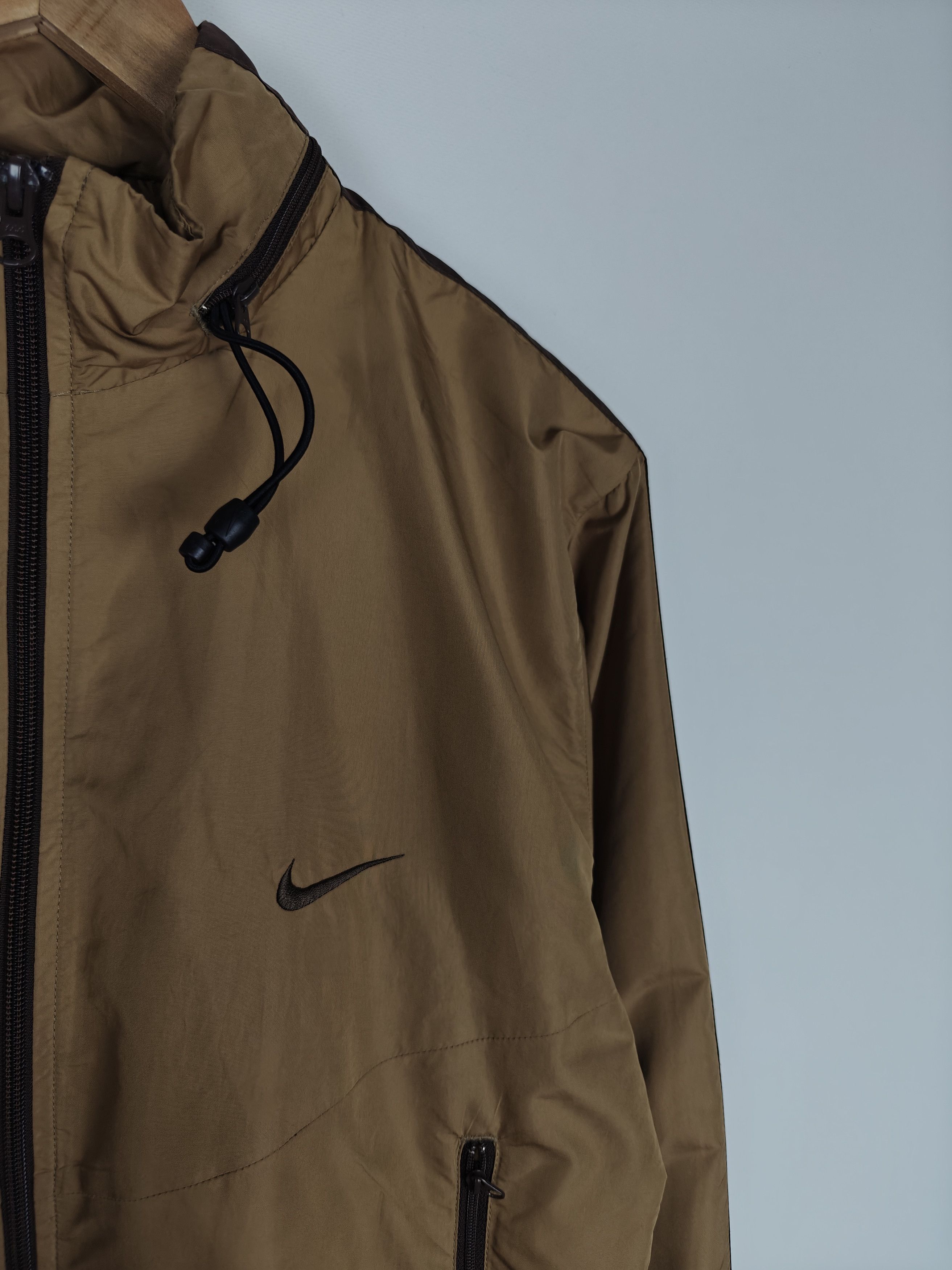 Nike Nike VTG Jacket Zip Hooded Brown size S Size US S / EU 44-46 / 1 - 5 Thumbnail
